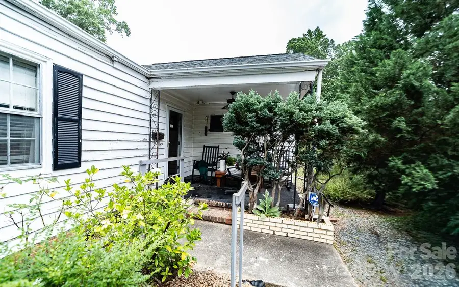 909 Drummond Avenue, Charlotte, NC 28205 - #3