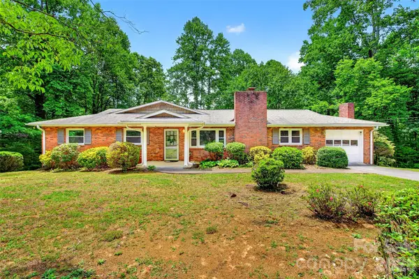103 Richard Lane, Black Mountain, NC 28711