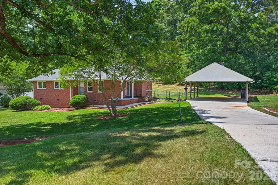 312 Turner Street, Landis, NC 28088 - #2