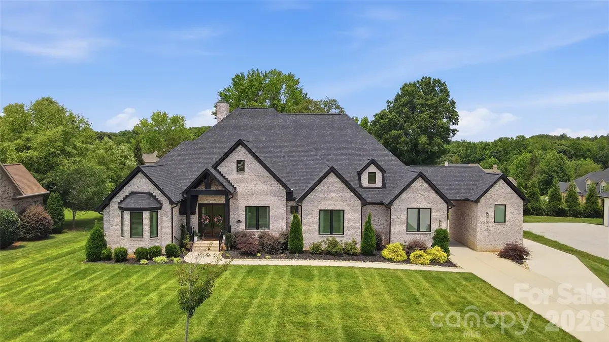 10035 Whispering Falls Avenue, Charlotte, NC 28227 - #1