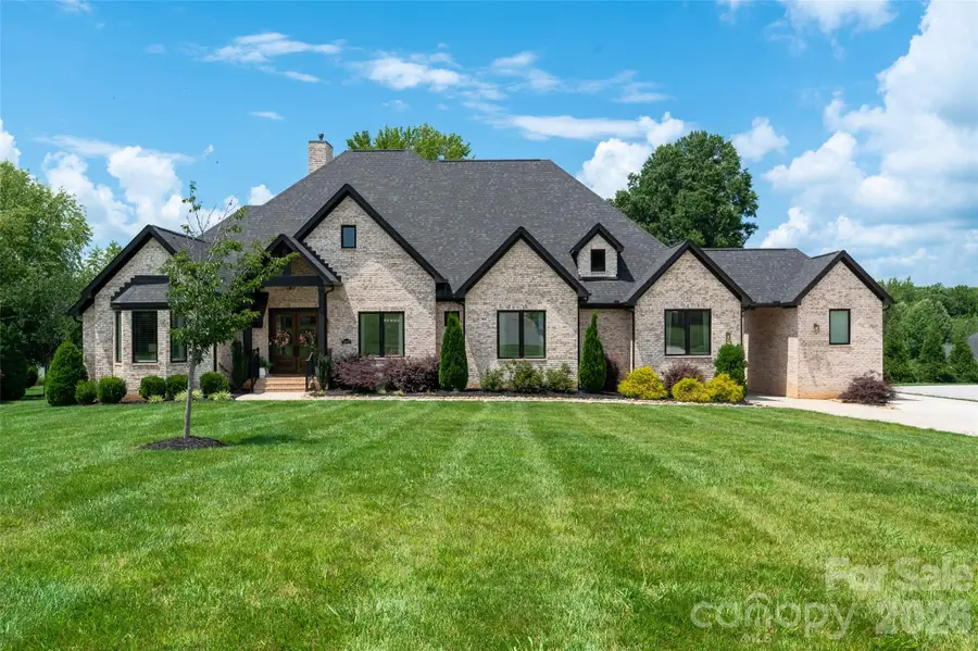 10035 Whispering Falls Avenue, Charlotte, NC 28227 - #2