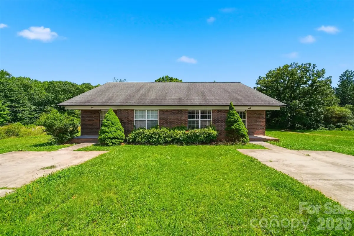820 Horseshoe Lake Road, Lincolnton, NC 28092 - #1