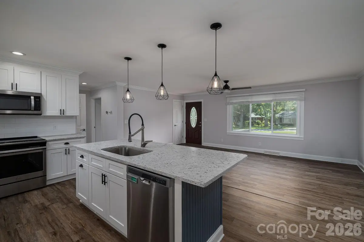 203 Park Road, Mount Holly, NC 28120 - #1