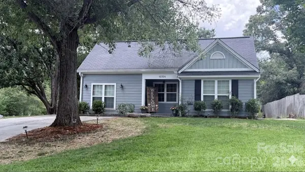 12334 Danby Road, Pineville, NC 28134