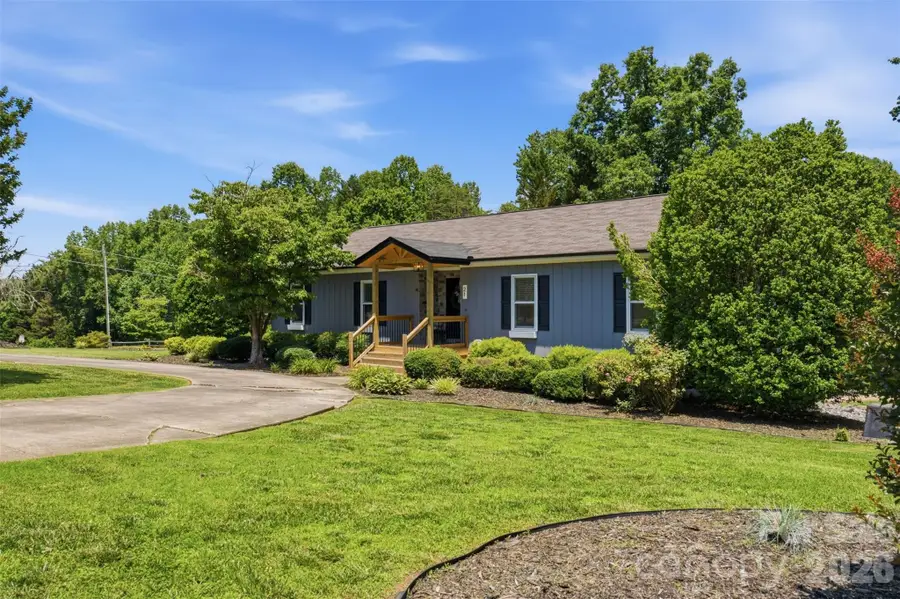 21 Eagle Drive, Taylorsville, NC 28681 - #2