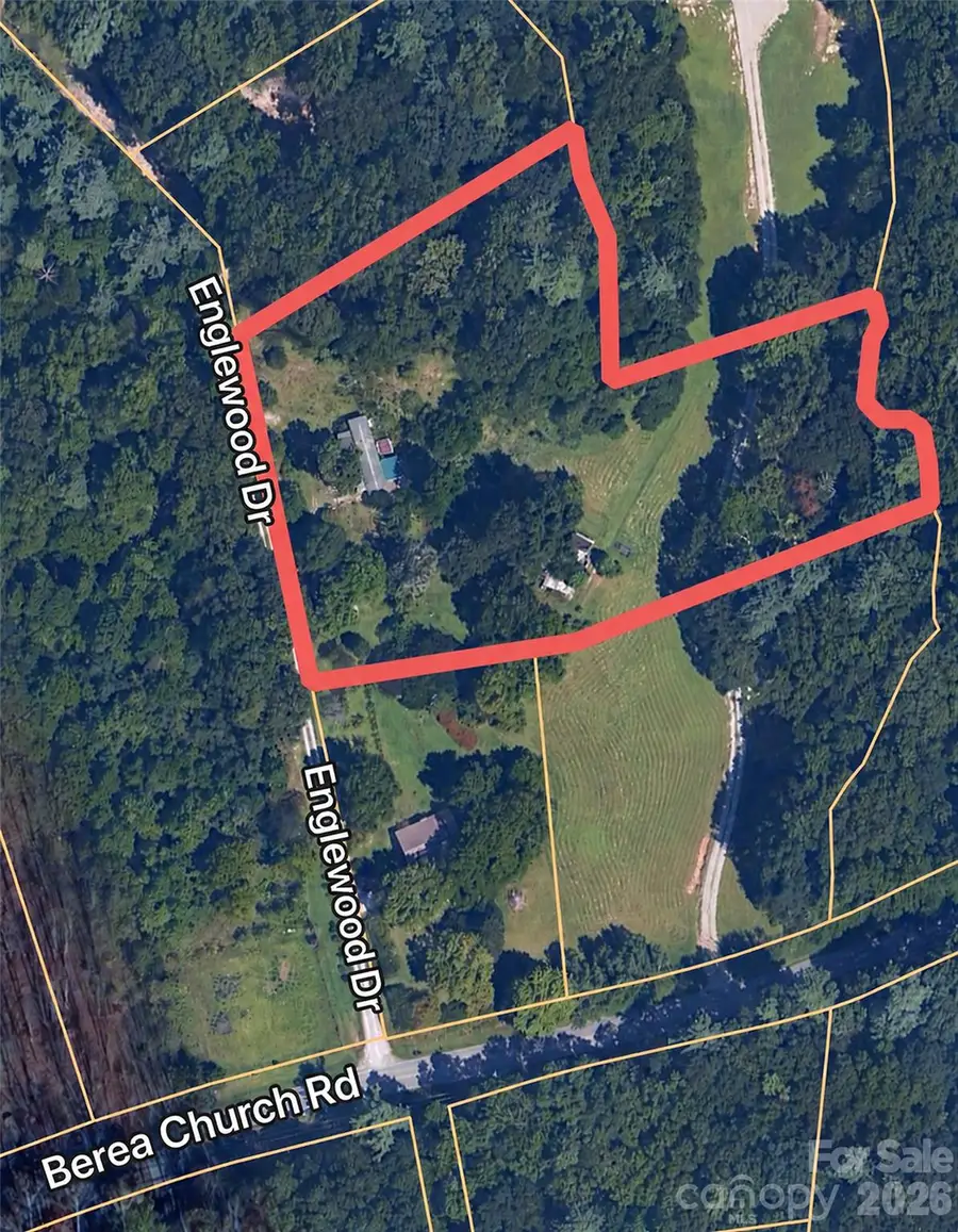 82 Englewood Drive, Hendersonville, NC 28739 - #2