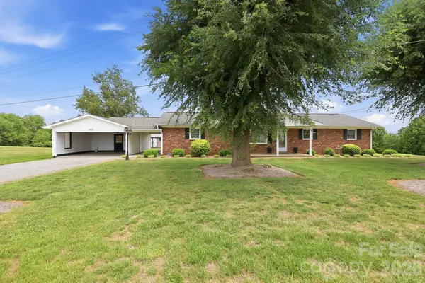 1913 Nebo Road, Boonville, NC 27011