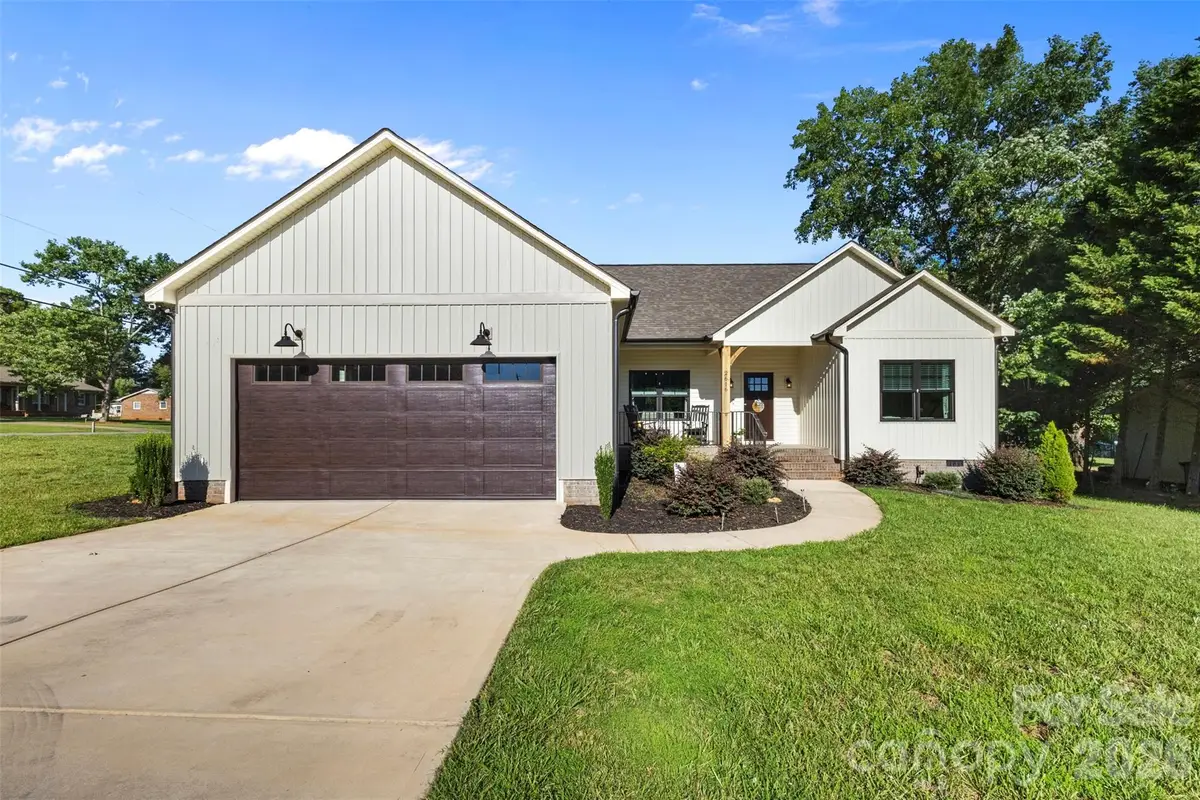2616 Teague Street, Lincolnton, NC 28092 - #1