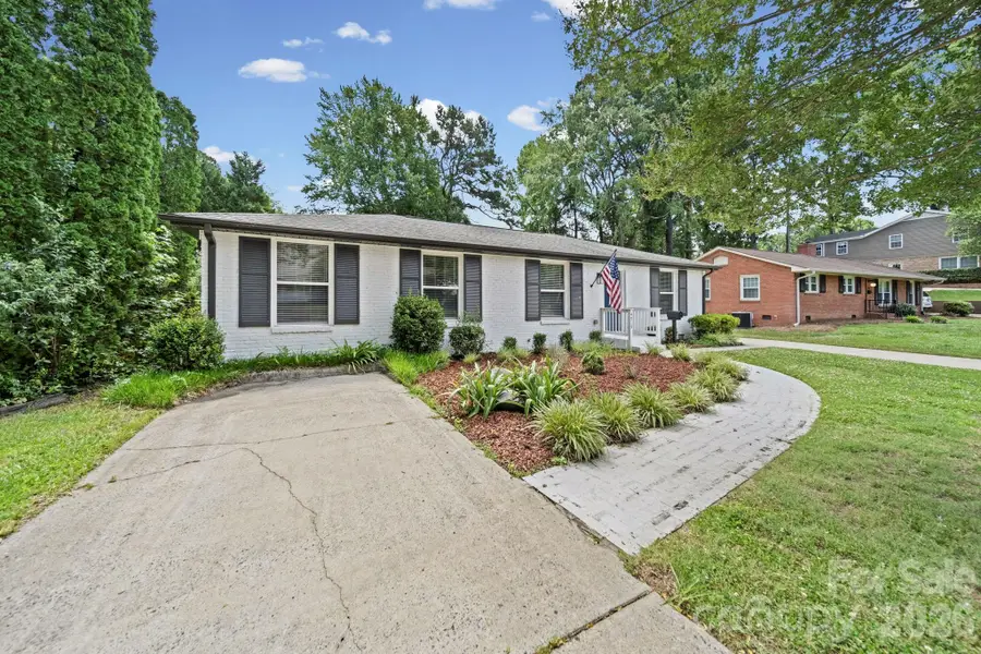 4919 Seacroft Road, Charlotte, NC 28210 - #2
