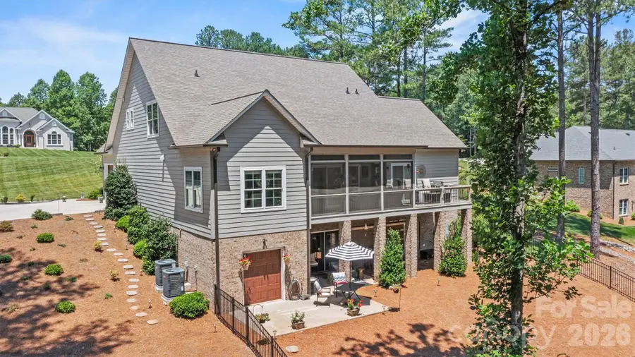 4975 Harbor View Drive W, Granite Falls, NC 28630 - #3