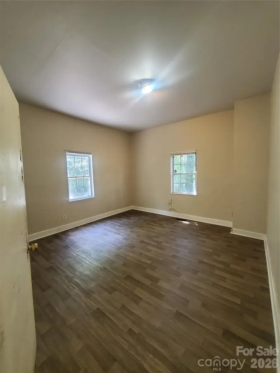 325 Goff Street, Charlotte, NC 28208 - #2
