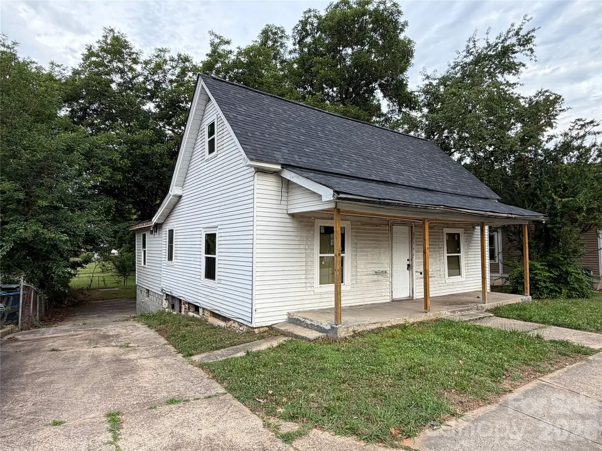 305 W Harrison Street, Salisbury, NC 28144 - #1