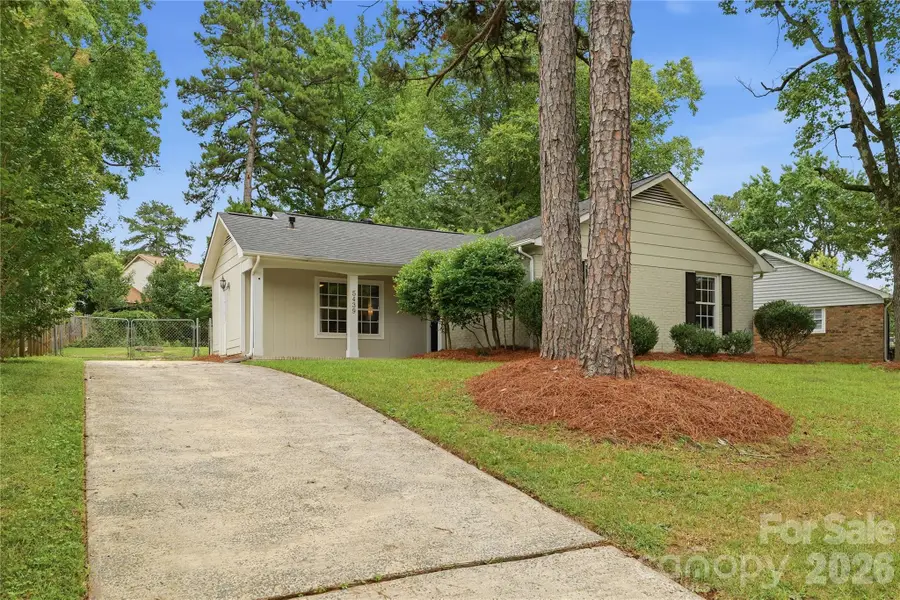 5439 Autumn End Circle, Charlotte, NC 28212 - #3