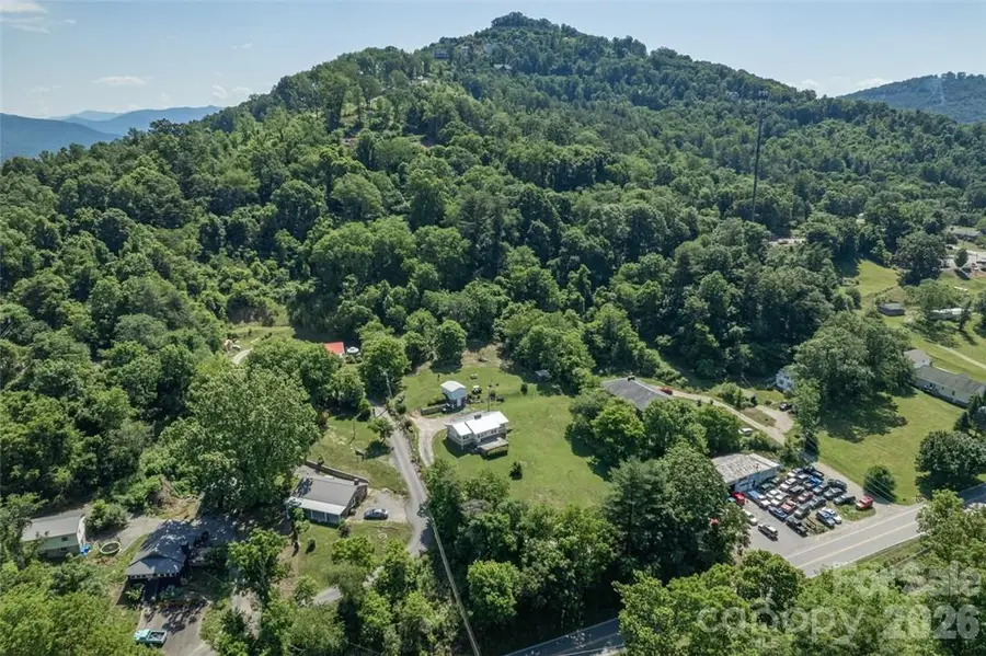 415 Weaverville Road, Asheville, NC 28804 - #3
