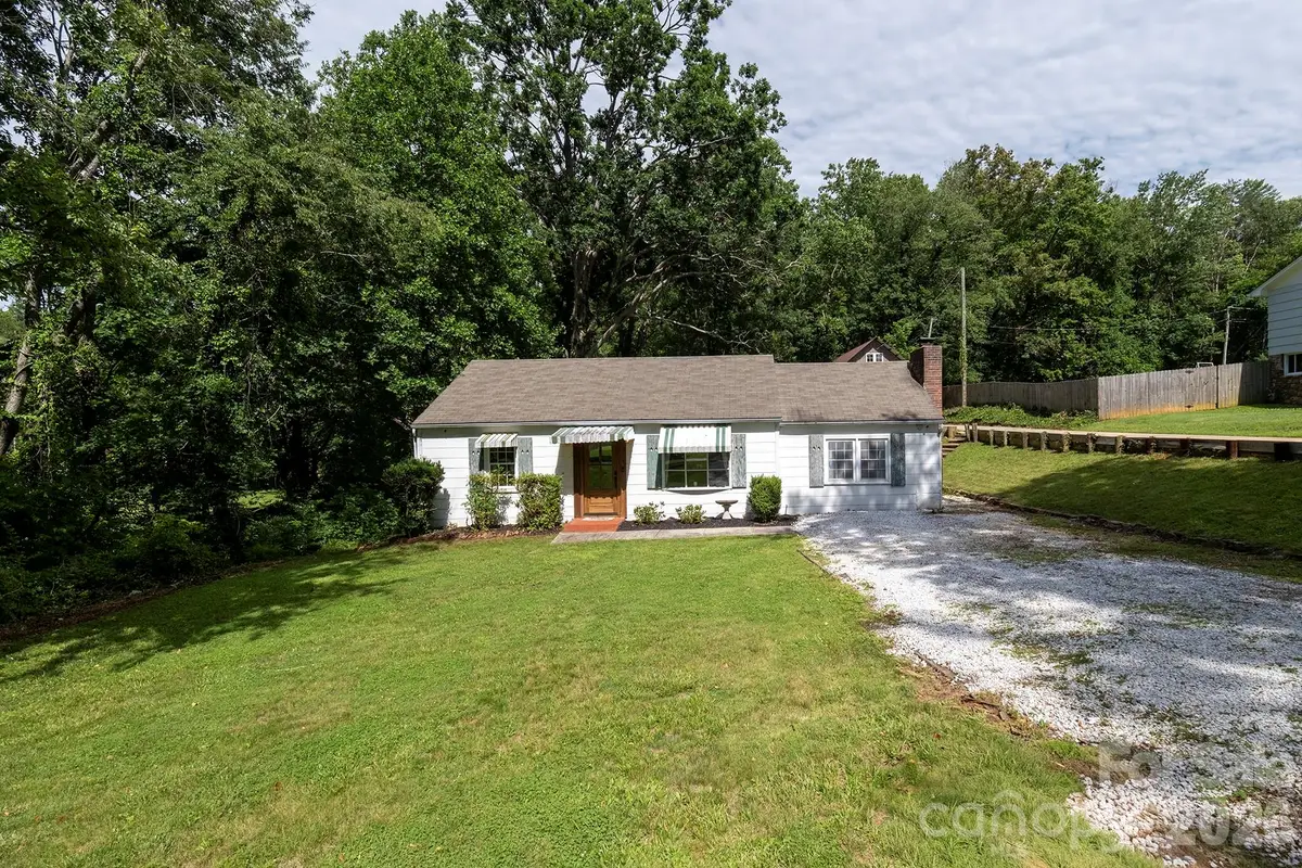 445 Old Haw Creek Road, Asheville, NC 28805 - #1