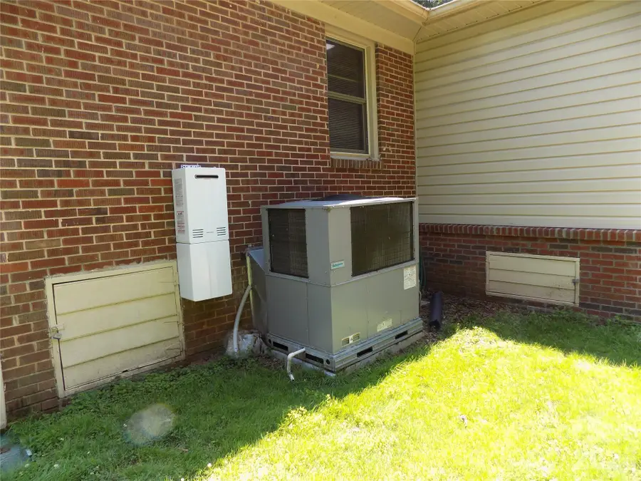 704 Craig Street, Cherryville, NC 28021 - #2