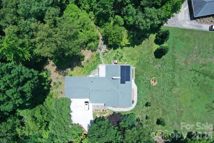 3021 Cedar Crest Drive, Lenoir, NC 28645 - #2