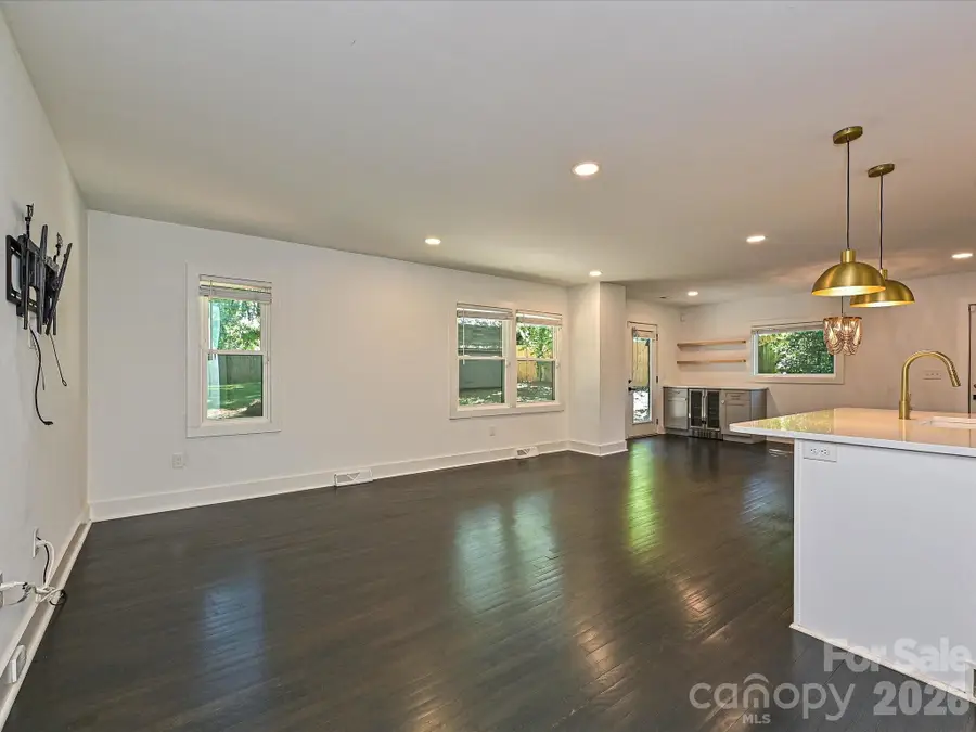5623 Ruth Drive, Charlotte, NC 28215 - #2