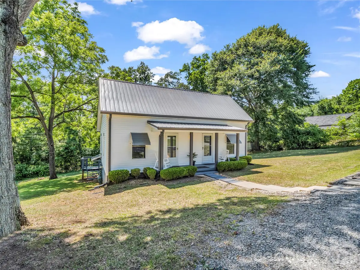 193 Middle Street, Ellenboro, NC 28040 - #1