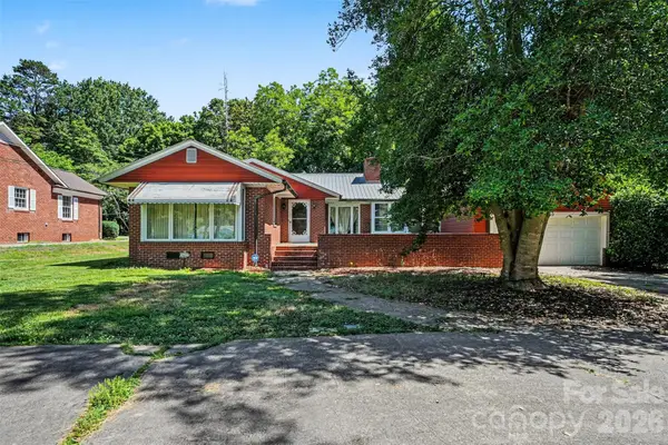 1612 Statesville Boulevard, Salisbury, NC 28144