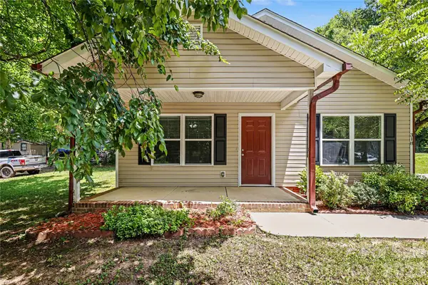 318 N Pryor Street, Gastonia, NC 28052