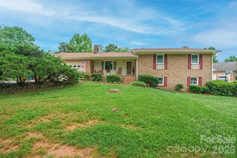 201 Wellington Drive, Lincolnton, NC 28092 - #2