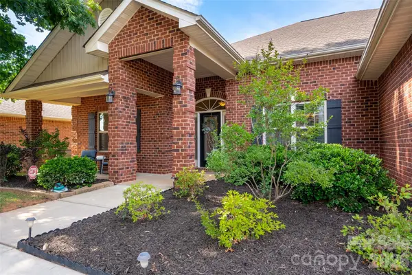 12411 Pine Terrace Court, Charlotte, NC 28273