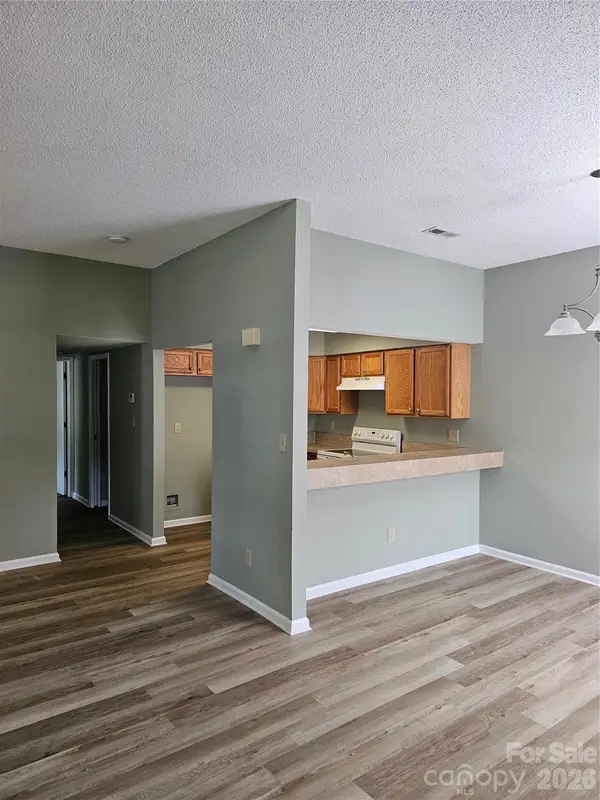 1831 J Julian Lane, Charlotte, NC 28208