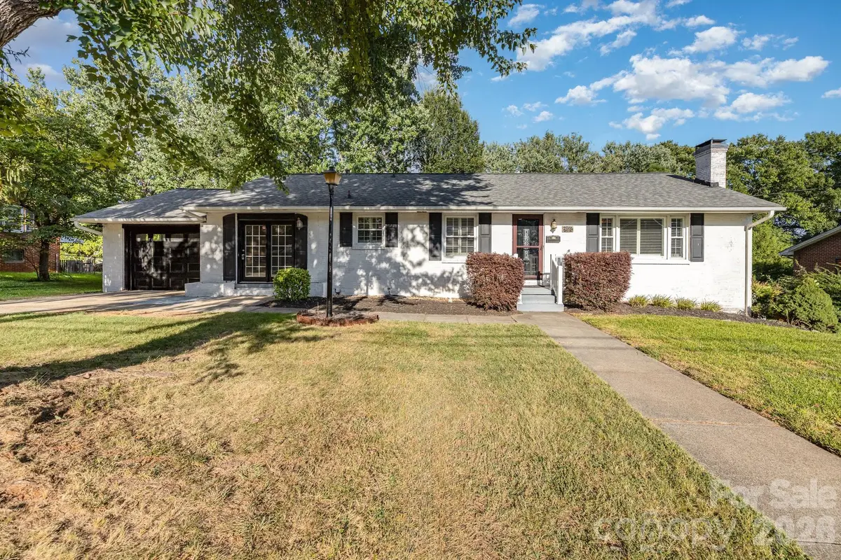 1355 Leheigh Court, Winston Salem, NC 27103 - #1