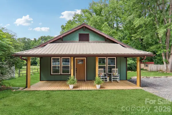 169 East Street, Waynesville, NC 28786
