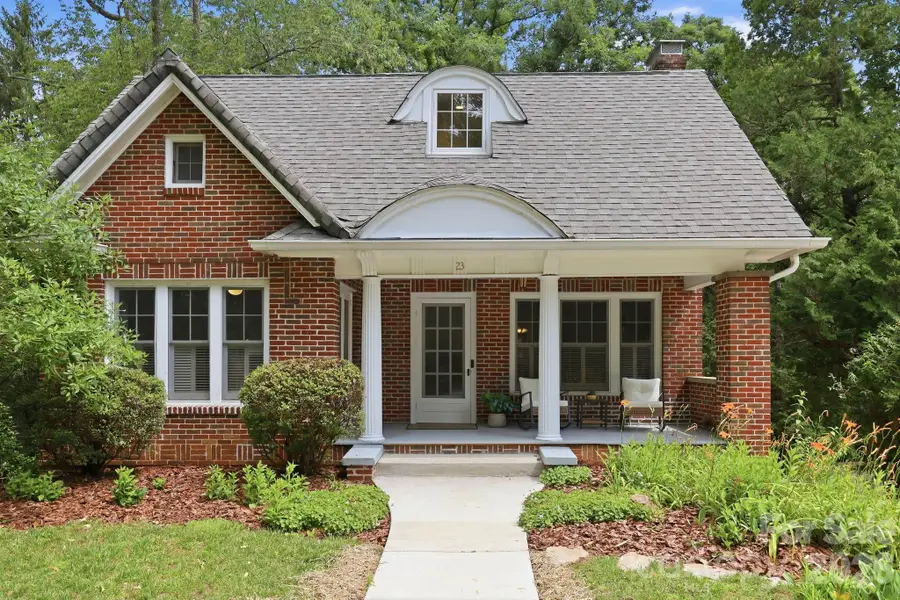 23 Warwick Place, Asheville, NC 28804 - #2