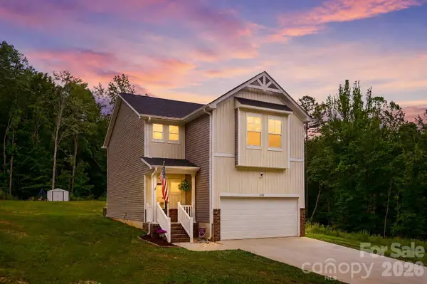174 E Panther Creek Road, Troutman, NC 28166
