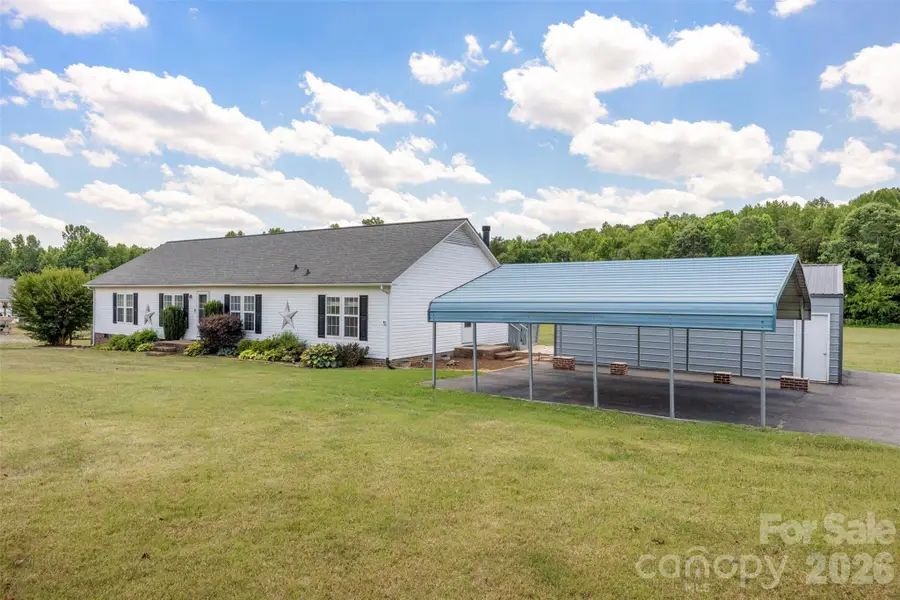 40047 Old Salisbury Road, New London, NC 28127 - #3