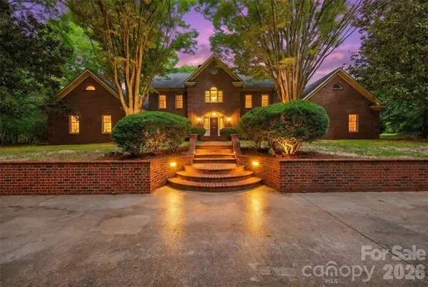 298 Shadowbrooke Lane, Mooresville, NC 28117
