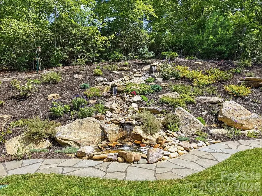 48 S Mountain Morning Lane, Hendersonville, NC 28739 - #3