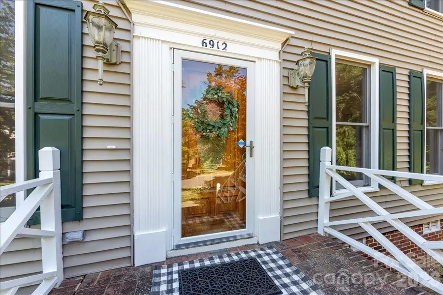 6912 Foxglove Drive, Charlotte, NC 28226 - #2