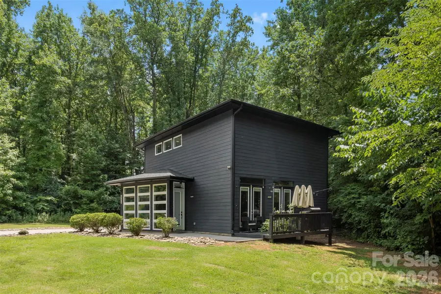7117 W Sugar Creek Road, Charlotte, NC 28269 - #3