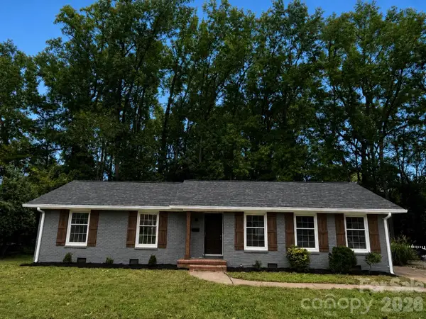 5731 Brookhaven Road, Charlotte, NC 28210