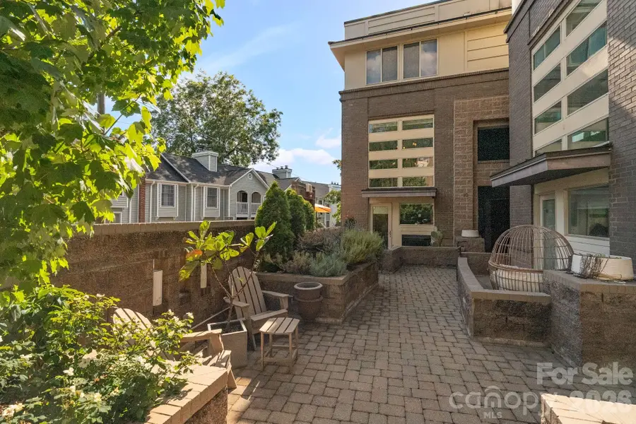 420 Queens Road #10, Charlotte, NC 28207 - #2
