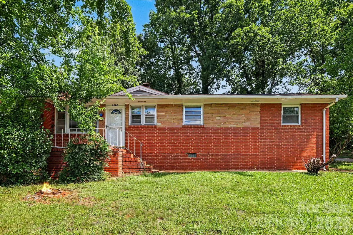 2000 Russell Avenue, Charlotte, NC 28216 - #1