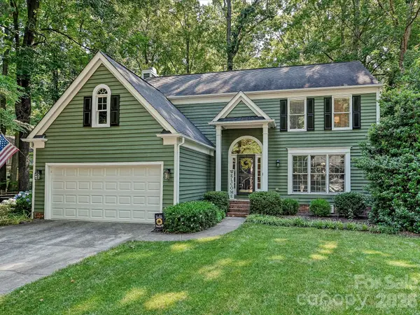 8717 Doe Path Lane, Huntersville, NC 28078