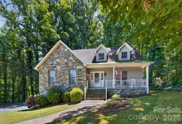163 Canaan Drive, Candler, NC 28715