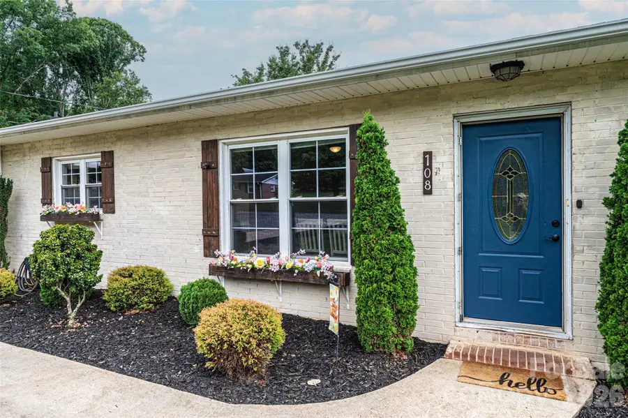 108 Merrywood Drive, Lenoir, NC 28645 - #2