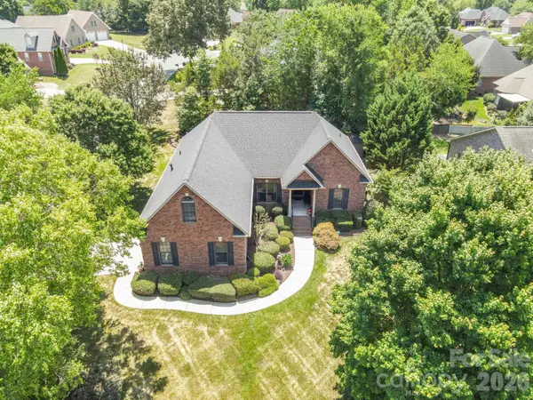 314 River Birch Circle, Mooresville, NC 28115