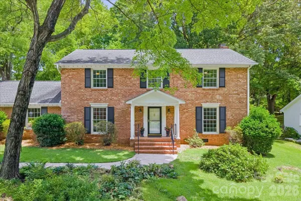 1024 Court Drive, Charlotte, NC 28211