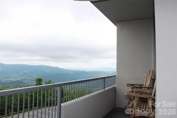 303 Sugar Top Drive #2221, Banner Elk, NC 28604