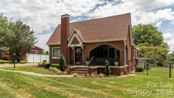 3308 16th Street Ne, Hickory, NC 28601