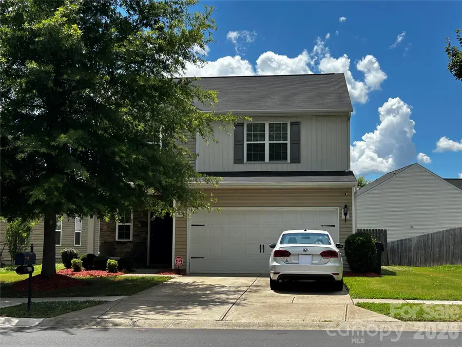 7803 Paper Birch Drive, Charlotte, NC 28215 - #2