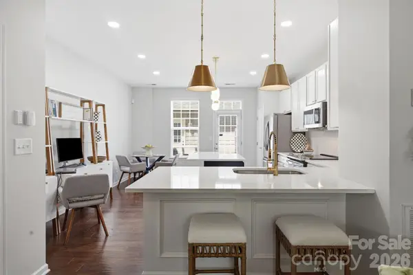 19866 Lamp Lighters Way, Cornelius, NC 28031