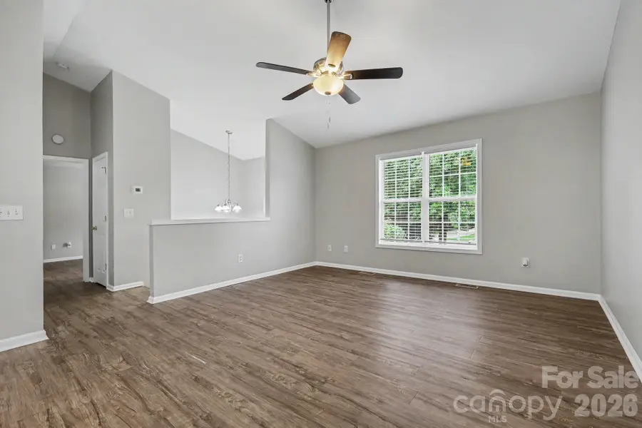 1607 Indian Springs Drive Nw, Conover, NC 28613 - #3